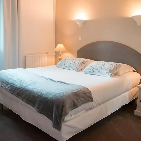 Le Pavillon De Aubin 3*