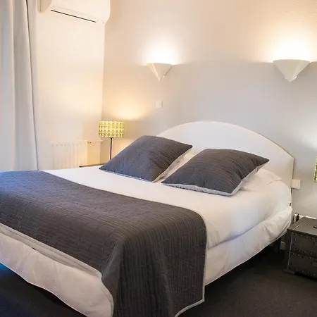 Le Pavillon De Aubin فندق