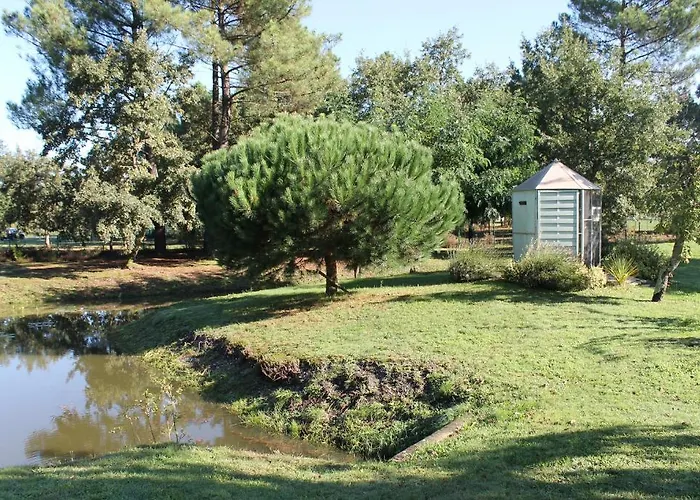 Le Pavillon De Aubin