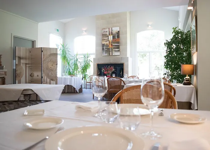 Le Pavillon De Aubin Hotel