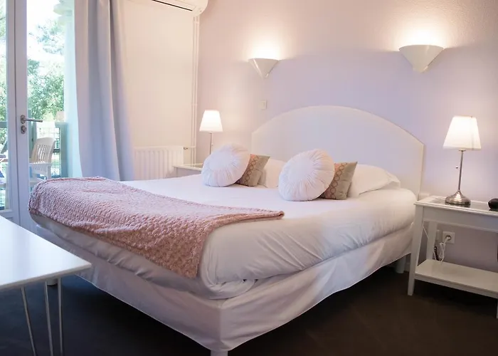 Hotel Le Pavillon De Aubin Saint-Aubin-de-Médoc